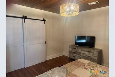 213 W Broadway Street, Cuero, TX 77954 - Photo 13