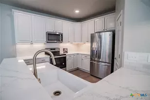 526 Blue Heron Ln, Mcqueeney, TX 78123 - Photo 11