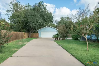 717 Saint Lawrence Street, Gonzales, TX 78629 - Photo 21