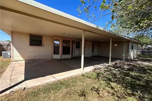 2614 Hidden Hill Dr, Killeen, TX 76543 - Photo 9