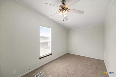 811 E Mesquite Lane, Victoria, TX 77901 - Photo 25