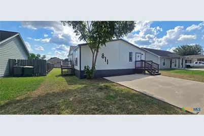 811 E Mesquite Lane, Victoria, TX 77901 - Photo 5
