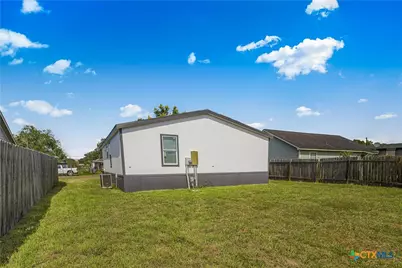 811 E Mesquite Lane, Victoria, TX 77901 - Photo 27