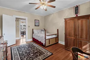 905 E 12th St, Cameron, TX 76520 - Photo 23