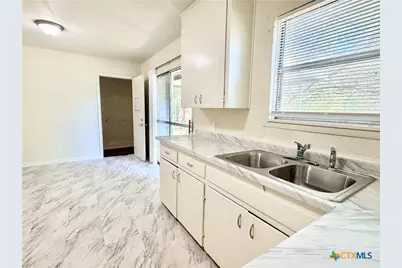 1408 N W S Young Drive, Killeen, TX 76543 - Photo 9