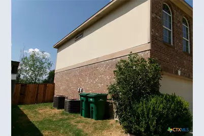 116 W Iowa Drive, Harker Heights, TX 76548 - Photo 1
