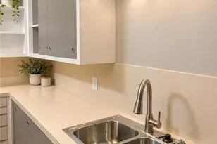 811 Indiana Ave, Corpus Christi, TX 78404 - Photo 7