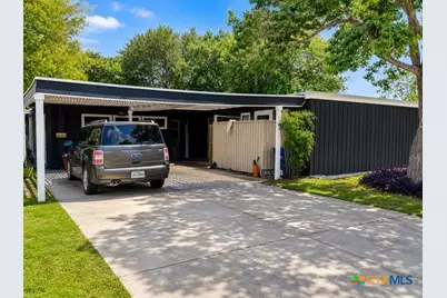 811 Indiana Avenue, Corpus Christi, TX 78404 - Photo 1
