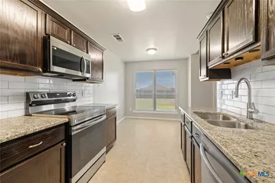 2113 Jefferson Court, Belton, TX 76513 - Photo 11