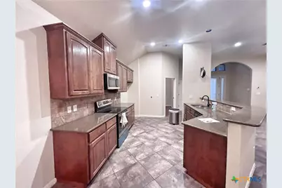 2213 Garden Gate Circle, New Braunfels, TX 78130 - Photo 5