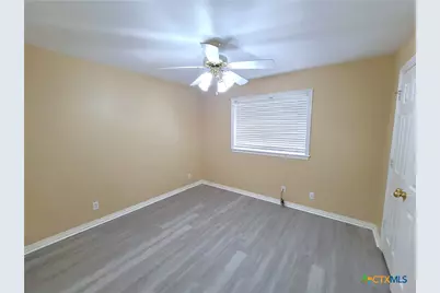 206 Belmoor Lane, Victoria, TX 77904 - Photo 11