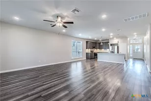 5072 Dickinson Loop, Belton, TX 76513 - Photo 7