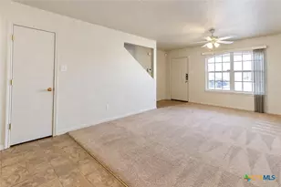 102 E Robin Ln, Harker Heights, TX 76548 - Photo 5