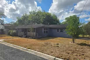 2001 E Forrest St, Victoria, TX 77901 - Photo 3