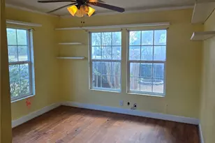 2001 E Forrest St, Victoria, TX 77901 - Photo 11