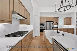 5716 Star View Ct, New Braunfels, TX 78130 - Photo 3