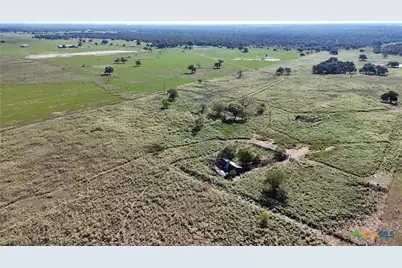 1665 Garrett Road, Yoakum, TX 77995 - Photo 31
