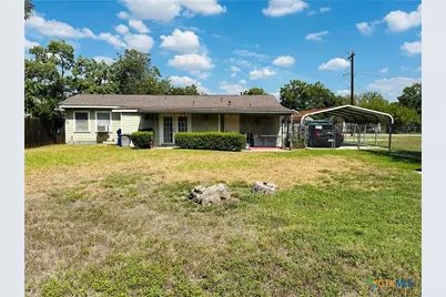 735 San Antonio Avenue, Seguin, TX 78155 - Photo 19