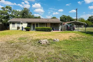 735 San Antonio Ave, Seguin, TX 78155 - Photo 19