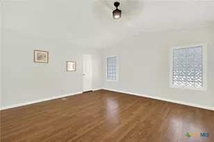 305 Elm Dr, Mcqueeney, TX 78123 - Photo 19