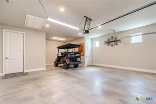 318 Dancing Oak Ln, San Marcos, TX 78666 - Photo 23