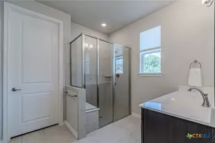 318 Dancing Oak Ln, San Marcos, TX 78666 - Photo 21