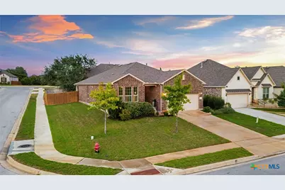 1539 Balcones Fault, New Braunfels, TX 78132 - Photo 9