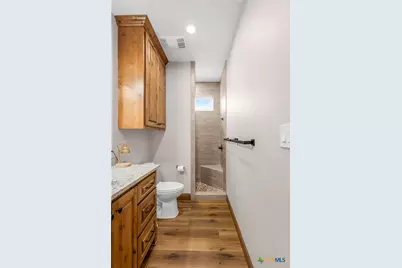 306 Cr 430 Road, Hallettsville, TX 77964 - Photo 15