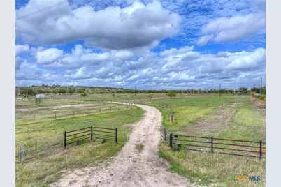 2551 Scull Road, San Marcos, TX 78666 - Photo 1