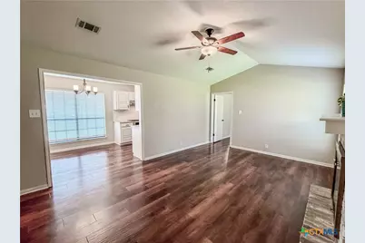 7 Branding Iron Drive, Morgans Point Resort, TX 76513 - Photo 3