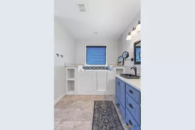 714 Honeysuckle Drive, Edna, TX 77957 - Photo 25