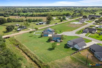 714 Honeysuckle Drive, Edna, TX 77957 - Photo 45