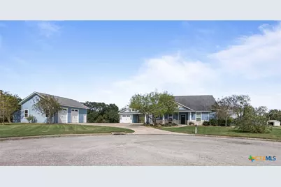 714 Honeysuckle Drive, Edna, TX 77957 - Photo 47