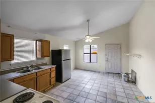 1200 Hinch Dr, New Braunfels, TX 78132 - Photo 15