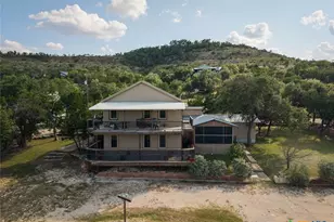 1200 Hinch Dr, New Braunfels, TX 78132 - Photo 19