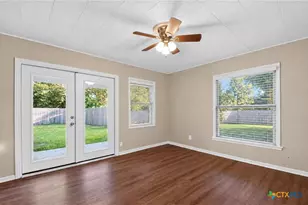 3504 Avondale St, Victoria, TX 77901 - Photo 19