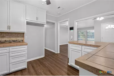3504 Avondale Street, Victoria, TX 77901 - Photo 17