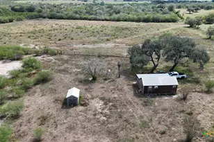 4444 County Rd 343, Kenedy, TX 78119 - Photo 33