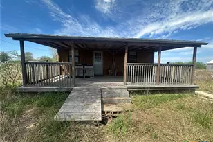 4444 County Rd 343, Kenedy, TX 78119 - Photo 3