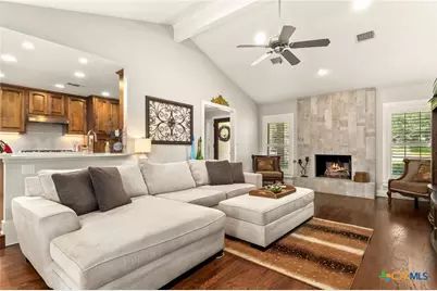 510 Oak Tree Lane, New Braunfels, TX 78130 - Photo 7