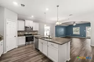 1808 Fall Creek Ct, Copperas Cove, TX 76522 - Photo 3
