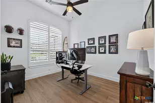 738 Borchers Blvd, New Braunfels, TX 78132 - Photo 17
