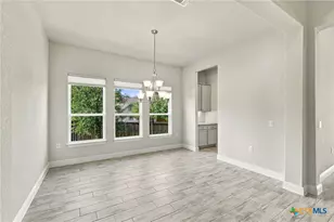 7024 Halesboro Dr, Austin, TX 78736 - Photo 5