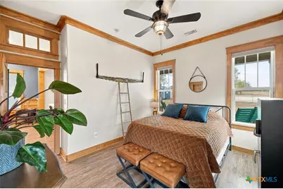 509 E Wendel Street, Shiner, TX 77984 - Photo 9