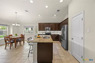 441 Lismore St, Hutto, TX 78634 - Photo 29