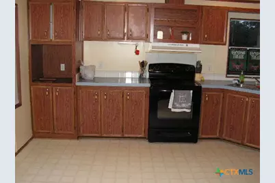 150 Sonnyland Drive, Canyon Lake, TX 78133 - Photo 7