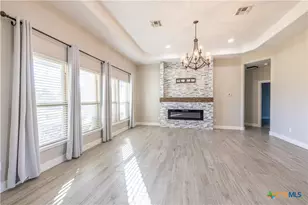 202 Golden Way, Port Lavaca, TX 77979 - Photo 5