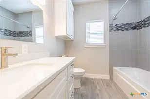 202 Golden Way, Port Lavaca, TX 77979 - Photo 11