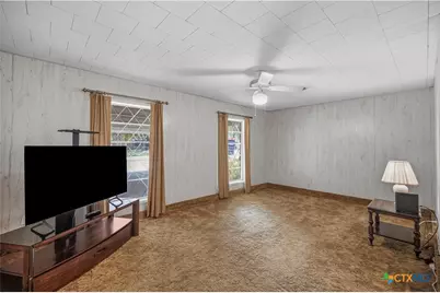 3406 Erwin Avenue, Victoria, TX 77901 - Photo 9