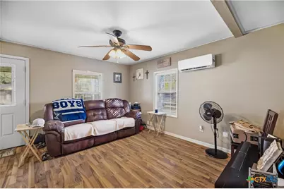 206 Alonzo Street, Cuero, TX 77954 - Photo 9